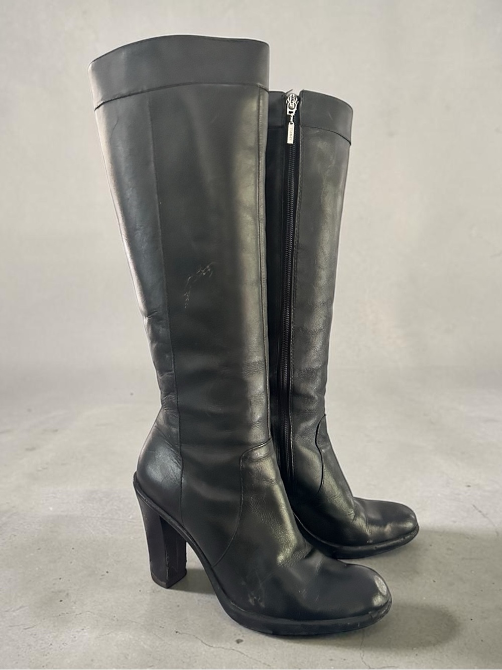 Vintage 90’s Tommy Hilfiger Black Knee-High Leather Heeled Boots